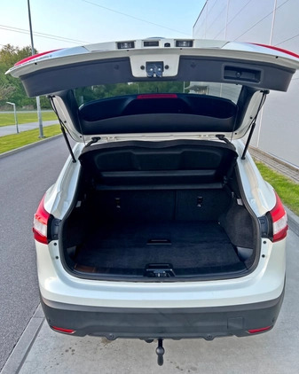 Nissan Qashqai cena 69900 przebieg: 108000, rok produkcji 2016 z Lublin małe 781
